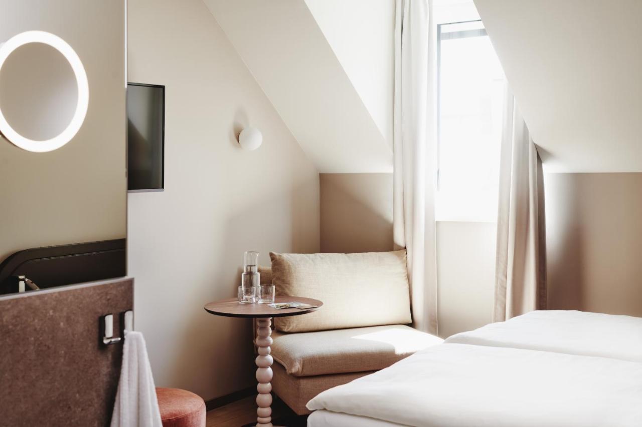 Rooftop Retreat - Dachzimmer