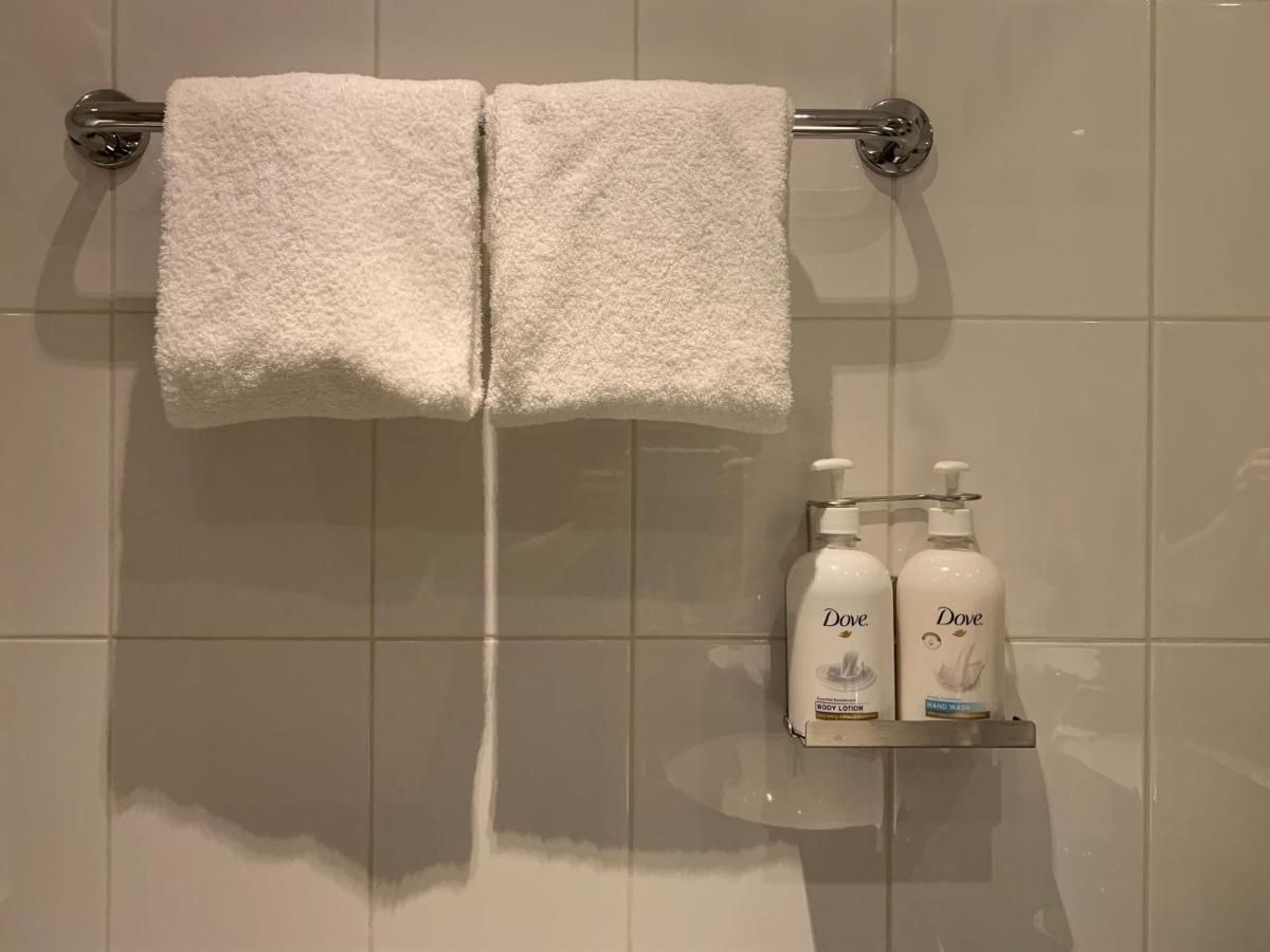 Standard Room,1246329004:JPEG